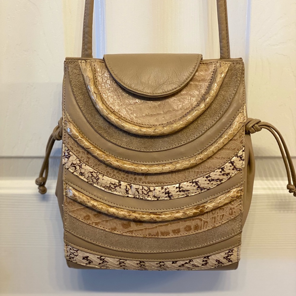 Unique & Rare Andre Cellini Crossbody/Shoulder Bag - image 1